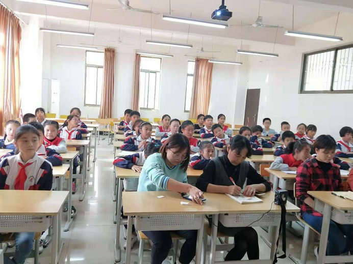 微信圖片_20181030152639 - 副本.jpg 微信圖片_20181030152639 - 副本.jpg