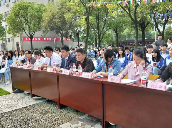 國學(xué)傳承文明  經(jīng)典浸潤人生1.png