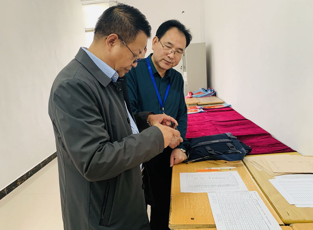 象湖3_副本.jpg 象湖3_副本.jpg