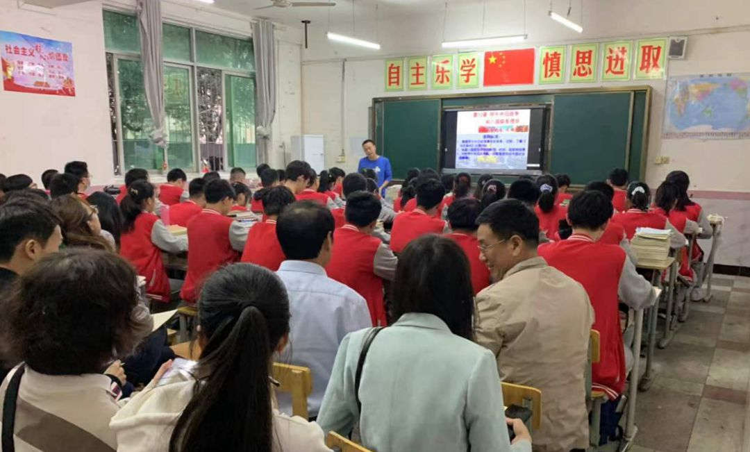 迎賓1_副本.jpg 迎賓1_副本.jpg