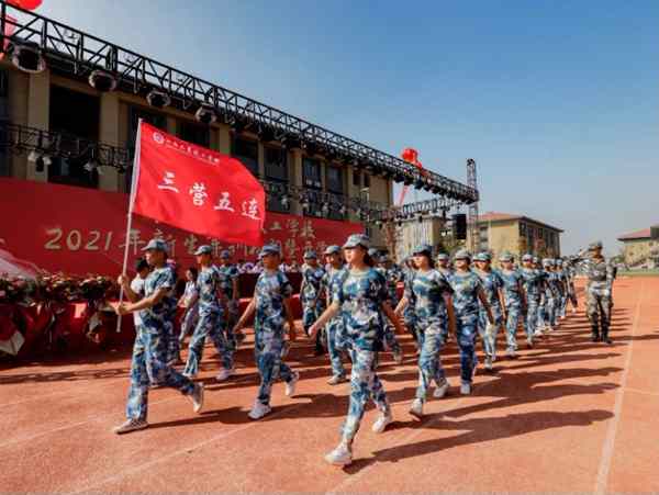 技工7.jpg 技工7.jpg