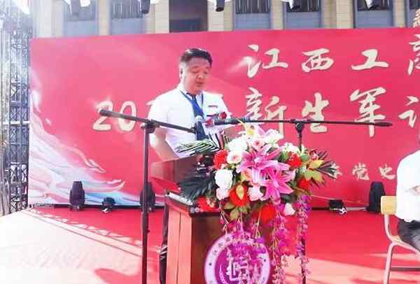 技工4.jpg 技工4.jpg