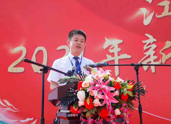 技工8.jpg 技工8.jpg