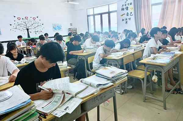 技工4.jpg 技工4.jpg