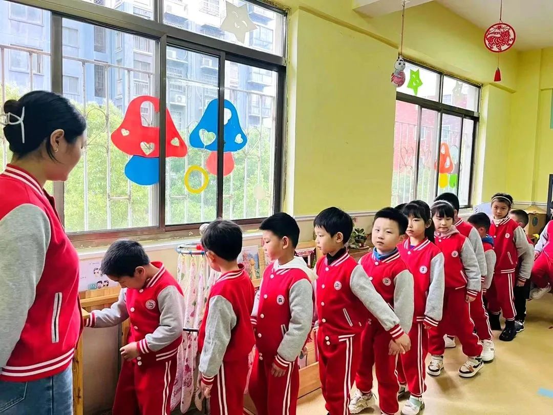 a16c75f3d5a53e97b89cf551f5b940c9.jpg a16c75f3d5a53e97b89cf551f5b940c9.jpg