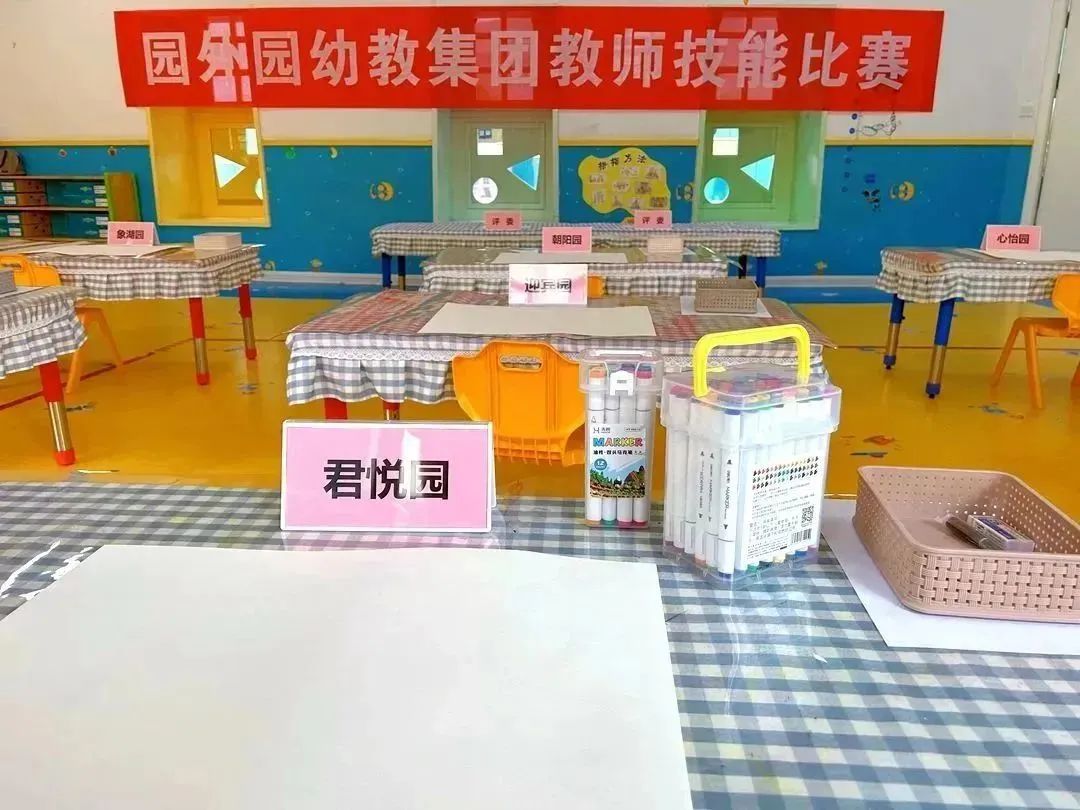 4bfbb67e77f4f0f0436b77d41d028ce1.jpg 4bfbb67e77f4f0f0436b77d41d028ce1.jpg