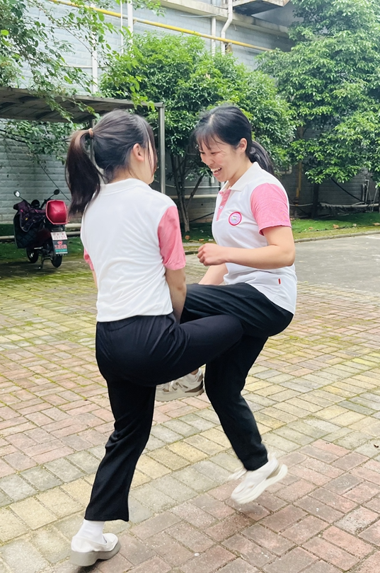 45f7b7e124f407d3b4aa6f175b14ea85.png 45f7b7e124f407d3b4aa6f175b14ea85.png