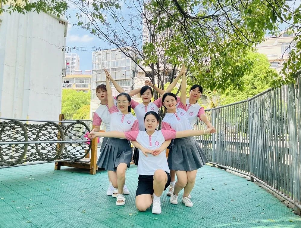 132f5d234599c04f93e4cc6440bd7672.jpg 132f5d234599c04f93e4cc6440bd7672.jpg