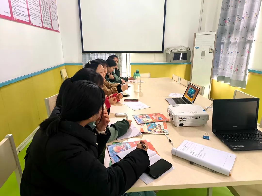 d599b8c57a4a29ea62391b470ee40d8b.jpg d599b8c57a4a29ea62391b470ee40d8b.jpg