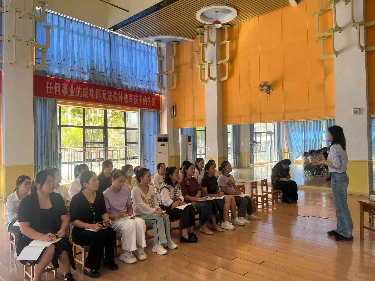 b8ef1de1e5fd4db5114a5d2994cceb1b.jpg b8ef1de1e5fd4db5114a5d2994cceb1b.jpg